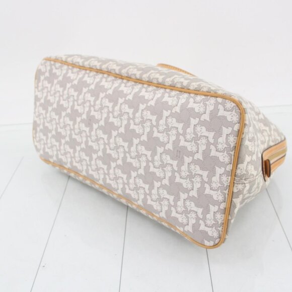 Celine Monogram Le Horse Carriage Tote Bag - Picture 6 of 9